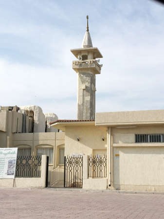 بيت الله بحاجة الى ترميم