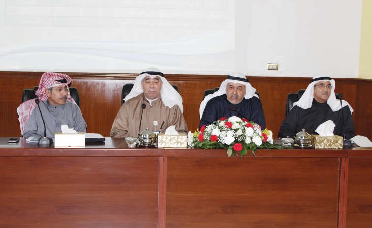 الادارة العليا للشركة خلال الملتقى﻿