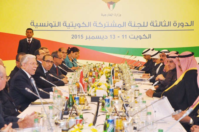 الشيخ صباح الخالد وكبار مسؤولي وزارة الخارجية خلال اجتماعات اللجنة العليا المشتركة الكويتيةالتونسية ﻿