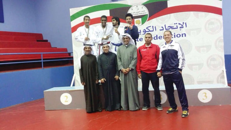 اداريو فريق الصليبخات