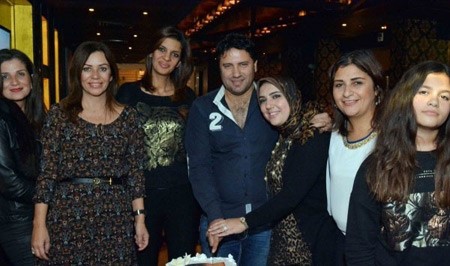 بالصور.. ياسمين الجيلاني وزوجها في أول حفل عيد ميلاد بعد زواجهما
