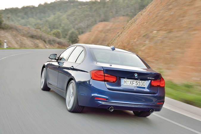 BMW تطرح طرازاً جديداً أكثر رياضية من الفئة الثالثة
