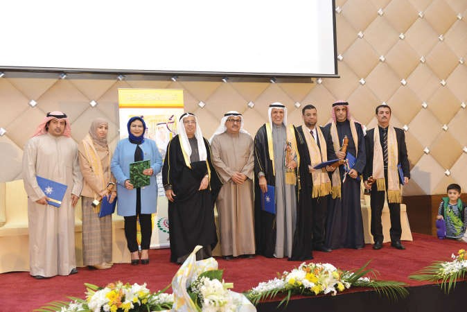  والفائزون بجائزة القصة القصيرة
