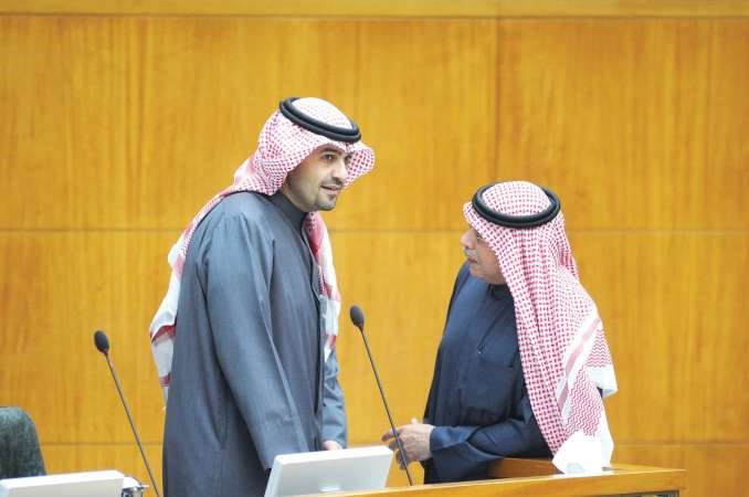 الشيخ خالد الجراح وانس الصالح﻿