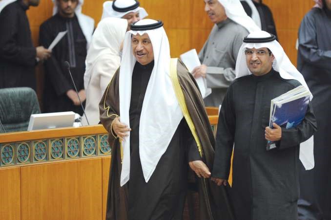 سمو رئيس الوزراء الشيخ جابر المبارك وسيف العازمي﻿