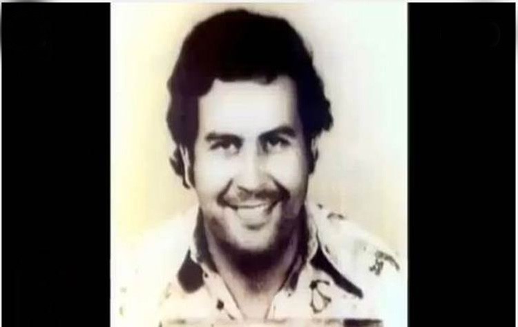 بالفيديو.. تعرّف على أخطر مجرم عرفه العالم 