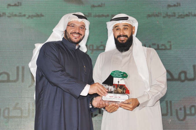 تكريم الشيف فواز العميم كاحد الشباب الكويتي الطموح﻿