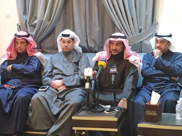 احمد العربيد متحدثا خلال ندوة اسعار النفط والتحديات المستقبلية 