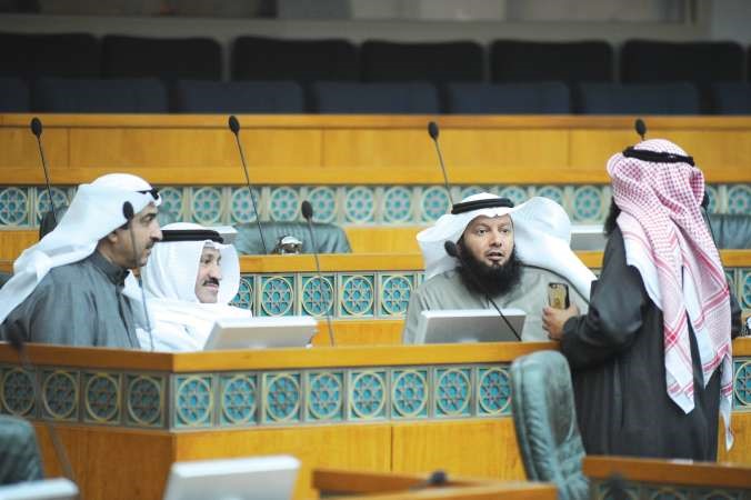 سعود الحريجي وداحمد مطيع ومحمد طنا وجمال العمر