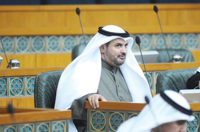 حمدان العازمي
