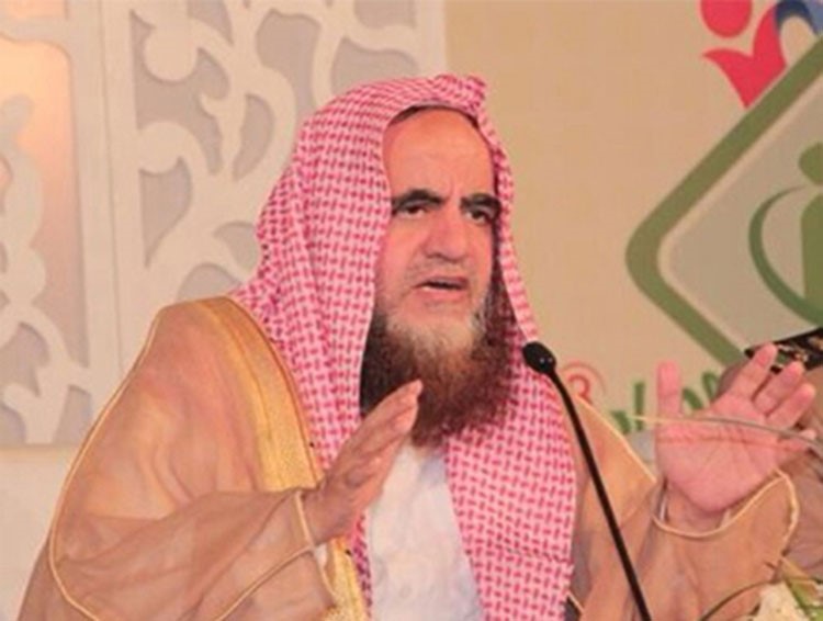 بالفيديو.. داعية سعودي يثير الجدل: الرجل كله عورة ماعدا وجهه وكفيه