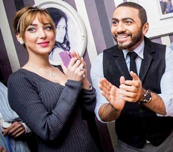 زوجة تامر حسني.. مصممة أزياء!