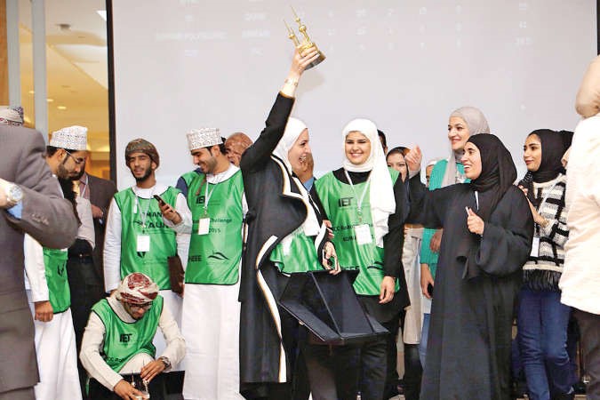 AUM الأولى في تحدي الروبوتات الأول لجامعات دول مجلس التعاون