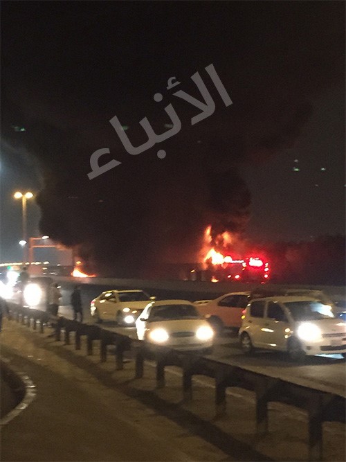 بالصور.. انفجار صهريج على طريق الدائري السادس مقابل استاد جابر