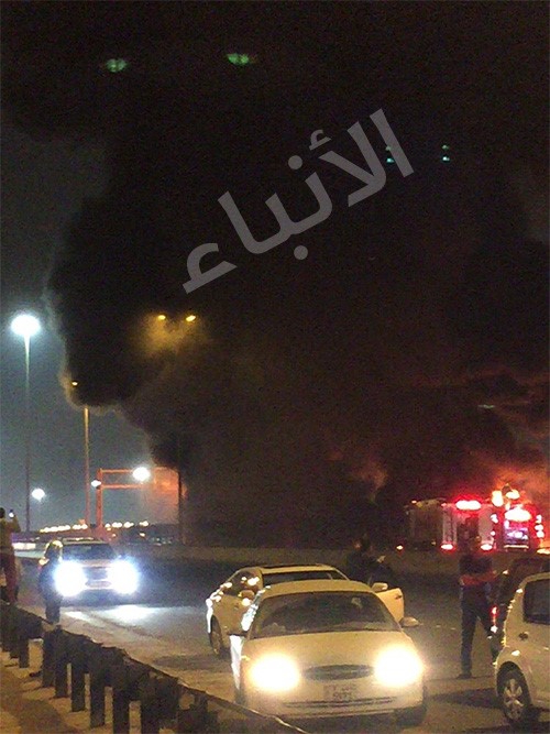 بالصور.. انفجار صهريج على طريق الدائري السادس مقابل استاد جابر