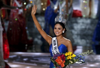 ملكة جمال الفلبين بعد تتويجها باللقب
