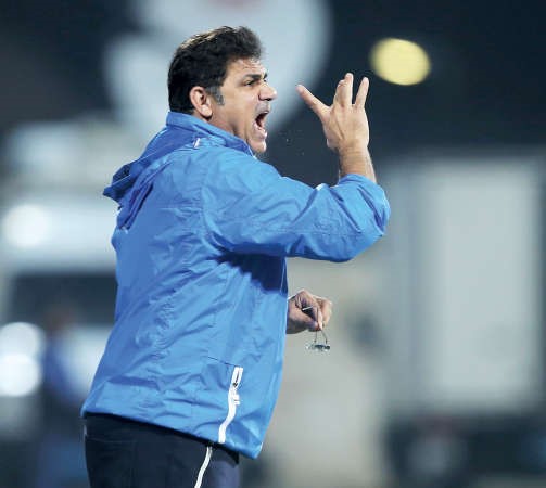 مدرب الابيض محمد ابراهيم سيعالج ضعف المستوى﻿﻿الازرق كوم﻿