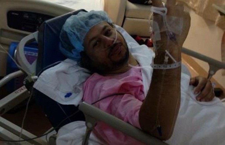 بالصور.. فنان سعودي يتبرع بكليته لصهره 
