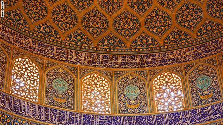 بالصور.. الغابون وجورجيا والقطبين... تعرف إلى أبرز وجهات 2016 السياحية الصاعدة 