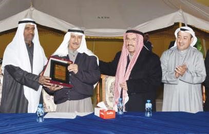 تكريم الكاتب الكبير عبدالله الخلف