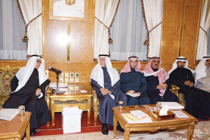الشيخ فيصل السعود والشيخ علي الجابر ومعبدالرحمن الغنيم وعبدالعزيز الغنام وفهد المعجل 