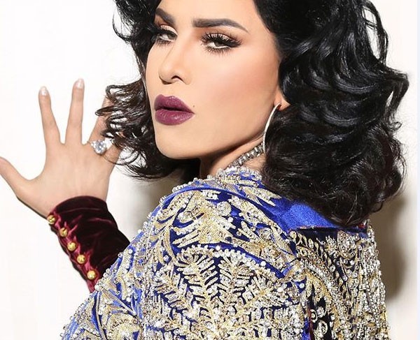 بالصور.. أحلام تخفي ساقها المكسورة في أحدث جلسة تصوير