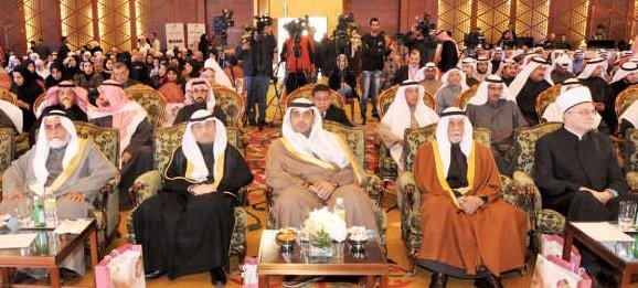 الشيخ محمد العبدالله ورائد الخرافي ود عبدالمحسن الخرافي وعبدالعزيز الغنام ومفتي كرواتيا في مقدمة الحضور ﻿