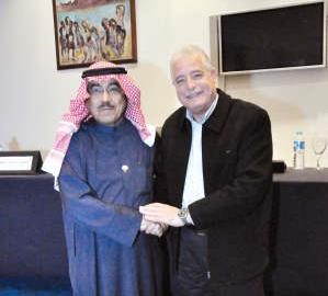 نائب رئيس التحرير الزميل عدنان الراشد مع محافظ جنوب سيناء اللواء خالد فودة