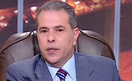 عكاشة يوكل والدته لتقديم استقالته من البرلمان
