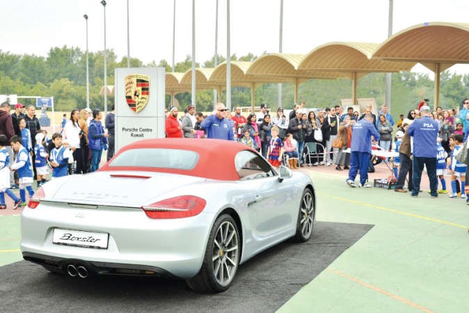 مهرجان الشتاء وكرنفال بريمير سبورت أكاديمي لكرة القدم في ملعب «بيان بارك»