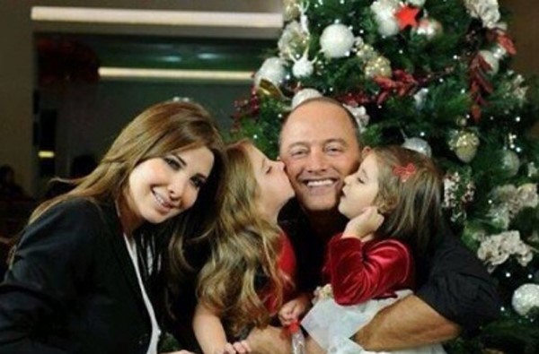 صورة العيد لنانسي عجرم وابنتيها تشعل مواقع التواصل