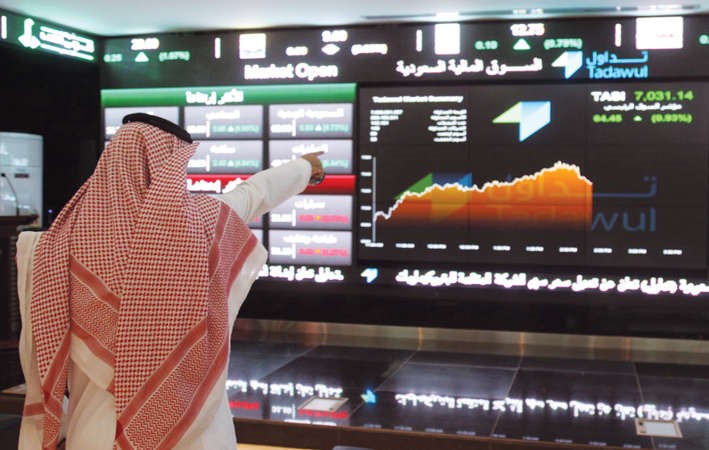 ارتفاع أسعار الوقود يُلهب بورصات خليجية