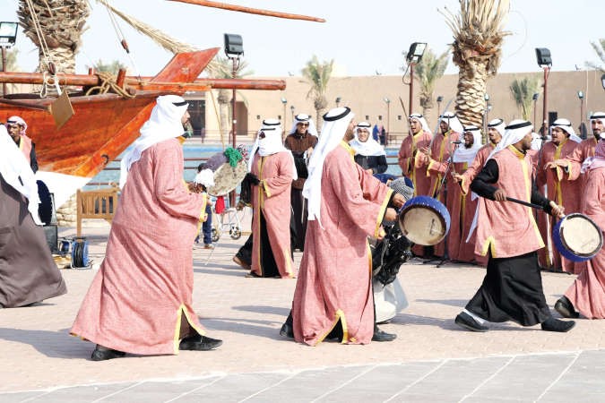 عروض شعبية﻿