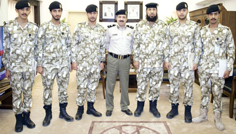 اللواء خالد الوقيت متوسطا المكرمين ﻿