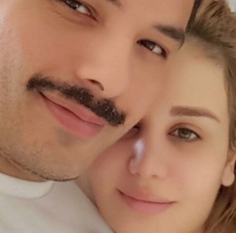 رامي عيّاش ينشر صورة زوجته من دون مكياج