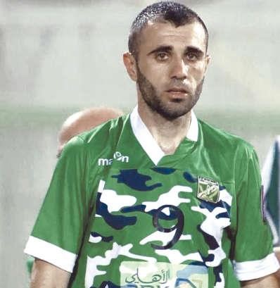 هايل غادر... «زعلان»