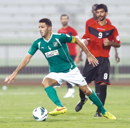 نجم العربي محمد جراغ يقود العربي اليوم الازرقكوم﻿