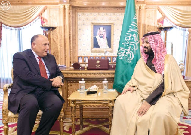 صاحب السمو الملكي الامير محمد بن سلمان بن عبدالعزيز ولي ولي العهد النائب الثاني لرئيس مجلس الوزراء وزير الدفاع مجتمعا في مكتبه بالمعذر بوزير الخارجية المصري سامح شكري واس 