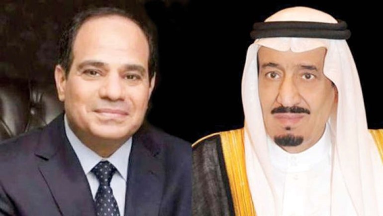 خادم الحرمين الملك سلمان بن عبدالعزيز والرئيس المصري عبدالفتاح السيسي 