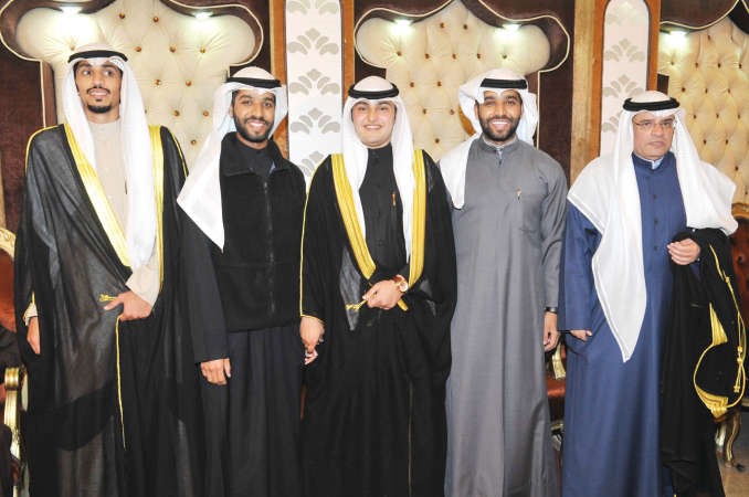 عيسى البشير وفهد البشير يهنئان