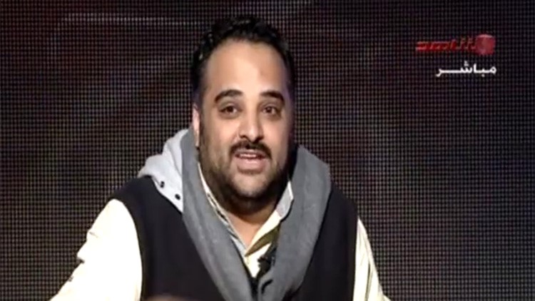 بالفيديو.. سؤال محرج لخالد الانصاري على الهواء: هل خنت بحياتك ؟