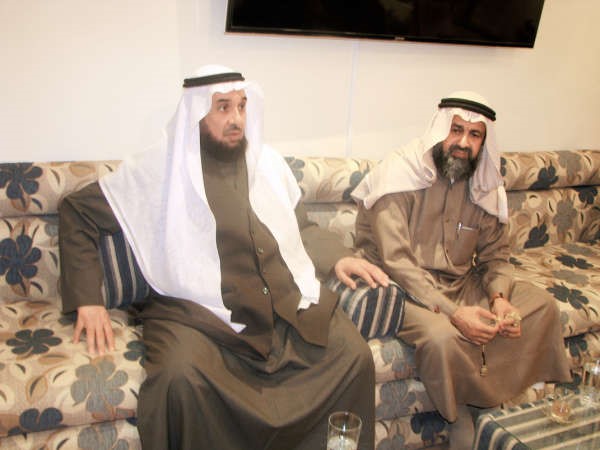 دجاسم الحمدان وعبدالحميد البلالي خلال المحاضرة ﻿