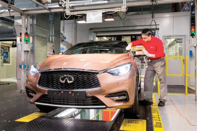 إنفينيتي Q30 تحصل على تقييم «خمس نجوم» في مجال السلامة