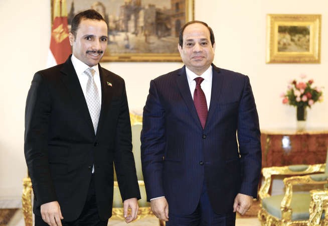 الرئيس المصري عبدالفتاح السيسي خلال استقباله رئيس مجلس الامة مرزوق الغانم