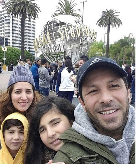 ابنة إياد نصار تظهر معه لأول مرة في لقطة أسرية
