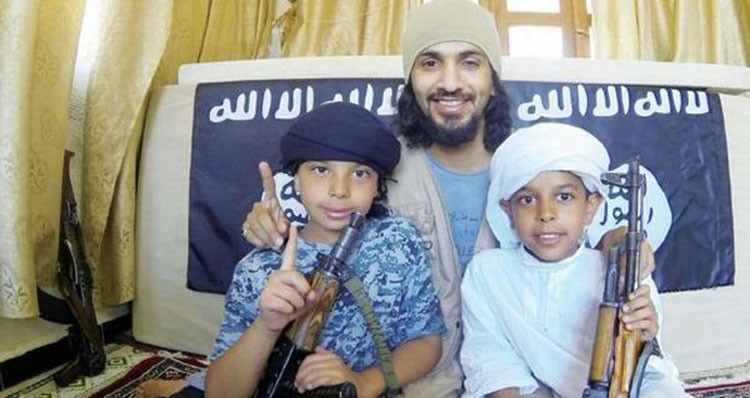 الزعبي يخلف وعده لابنته لزواجه من "داعشية"