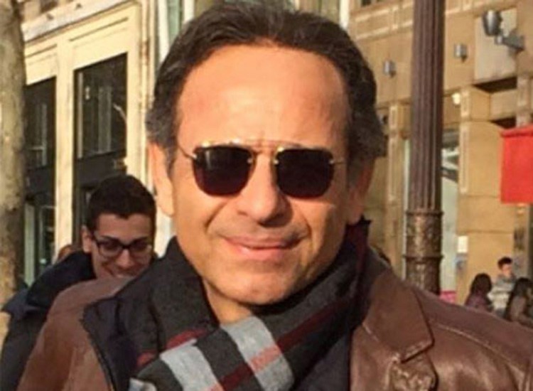 بالفيديو.. لحظة وفاة ممدوح عبد العليم "تنكشف" وهذه حقيقة الفيديو