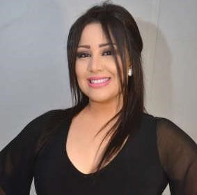 يسرا محنوش