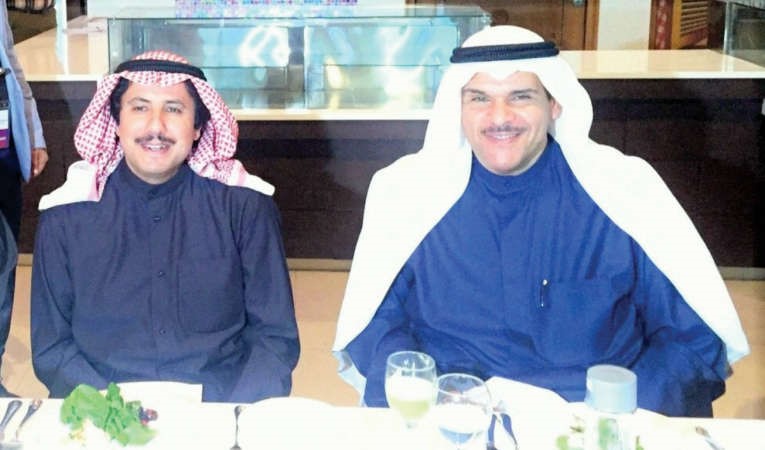الشيخ سلمان الحمود والسفير الشيخ عزام الصباح 