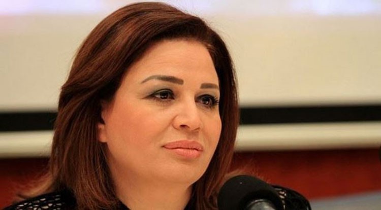 بالفيديو.. إلهام شاهين لـ "الإخوان": "عايزة أعرف دينكوا إيه"